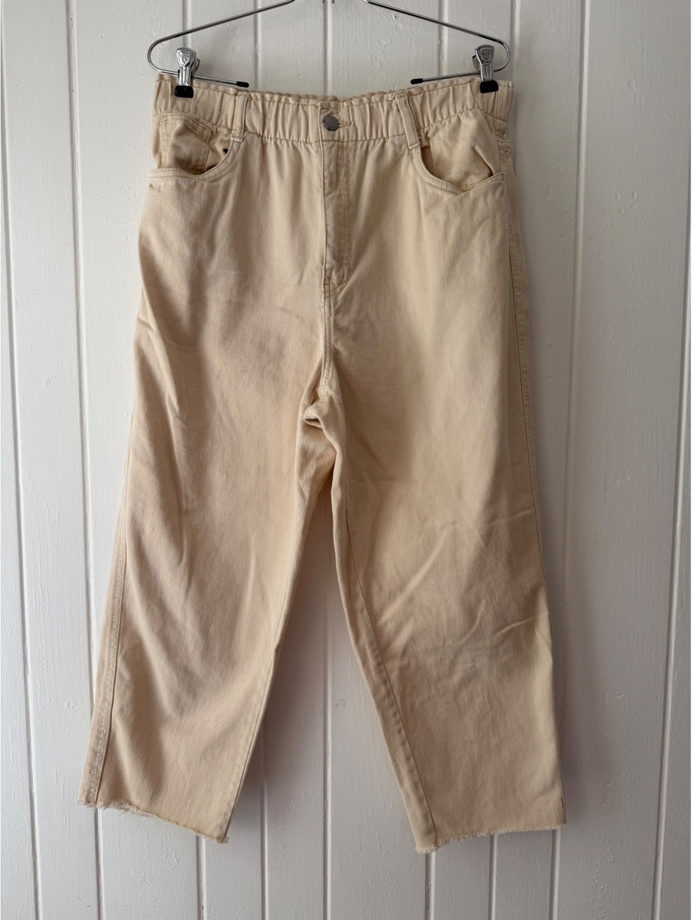 H&M Beige Elastic Waist Straight Leg Pants with Raw Hem and Front Button Closure